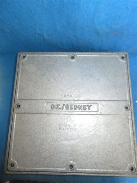 oz gedney cast iron junction box|OZ Gedney YR.